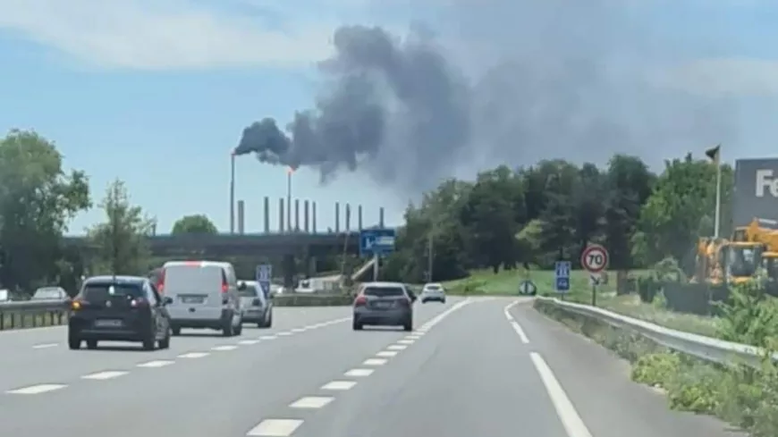 Panache de fumée noire à la raffinerie de Feyzin : aucune toxicité relevée par ATMO et les pompiers