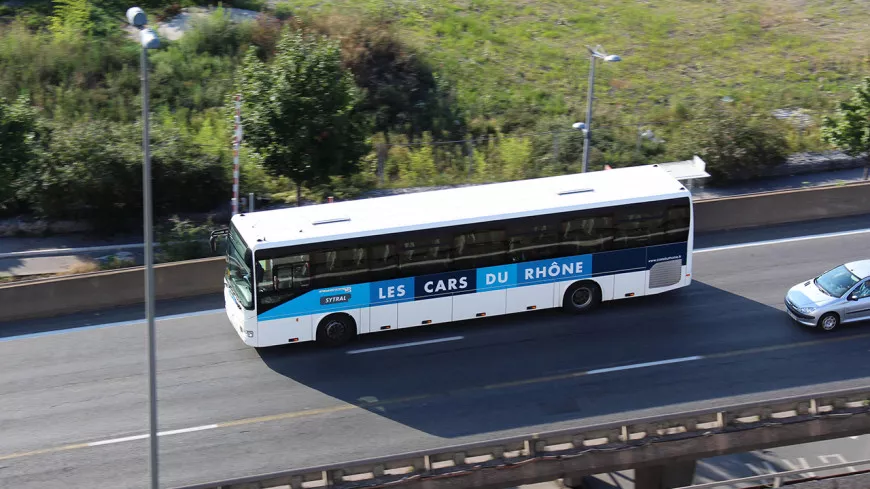 Lyon : la ligne de bus 2Ex renforcée à l’occasion de la Foire des Monts du Lyonnais