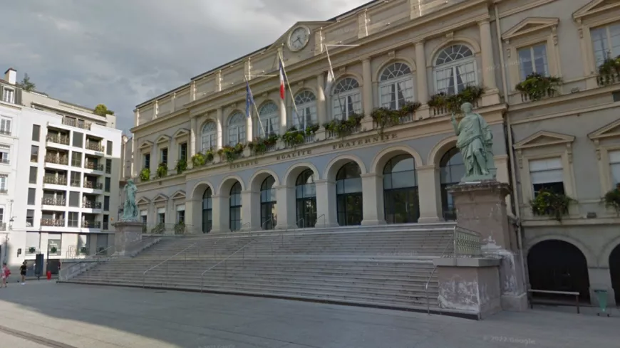Dans la région : un conseil municipal sous haute tension ce lundi à Saint-Etienne