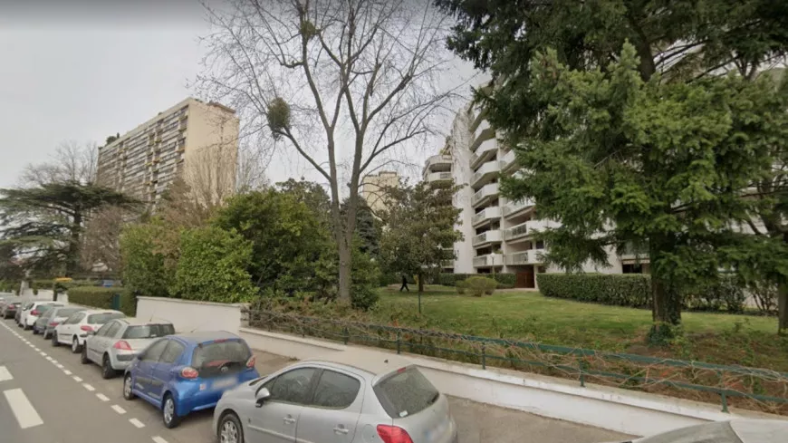Lyon : un gardien d’immeuble et son fils passés à tabac par une bande au cœur de la Croix-Rousse