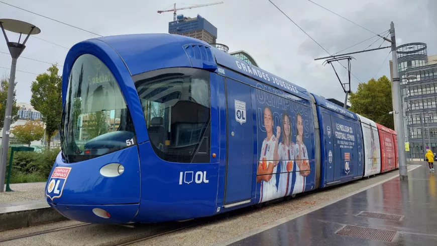 Lyon : un tram aux couleurs des filles de l’Olympique Lyonnais