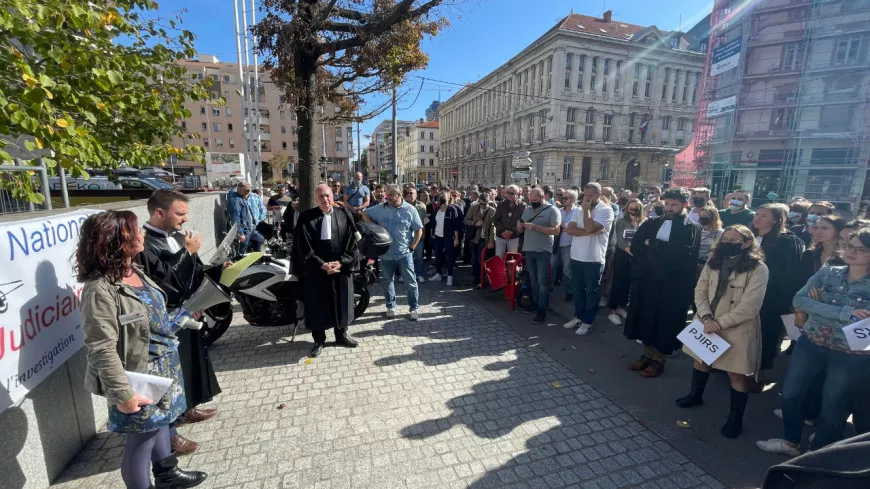 Lyon : enquêteurs et magistrats manifestent côte à côte contre la réforme de la PJ