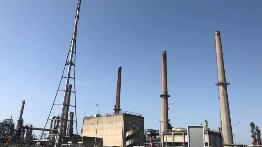 Raffinerie de Feyzin : la CGT reconduit la grève jusqu’à lundi