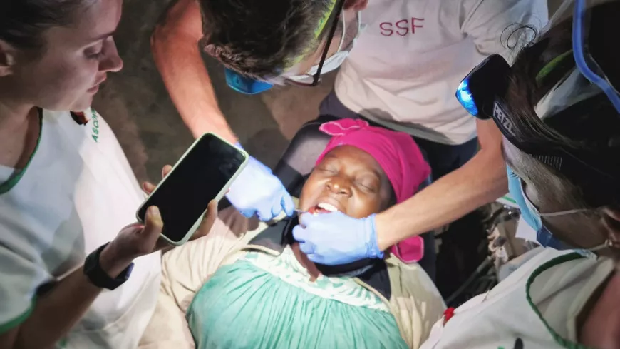 Lyon : une association dentaire organise une distribution alimentaire pour financer un voyage au Cameroun