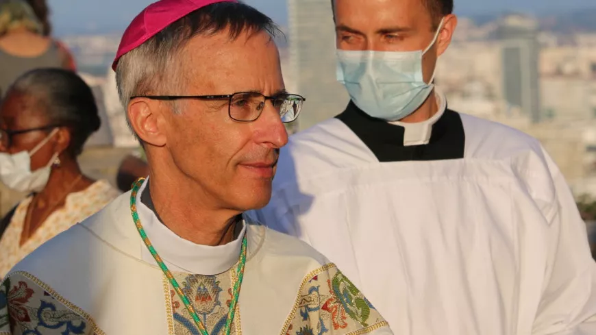 SortonsLesPoubelles à Lyon ce dimanche : l’archevêque répond à la colère des fidèles après l’affaire Santier