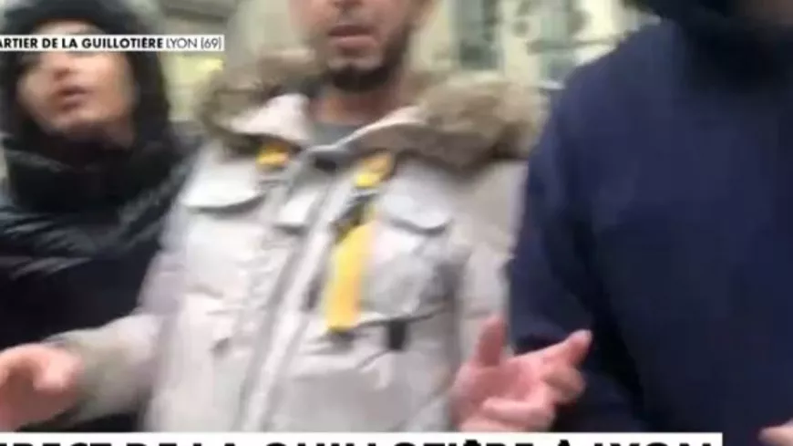 Lyon : la police municipale contrôle une journaliste de CNEWS à la Guillotière alors qu'elle interviewait des vendeurs à la sauvette