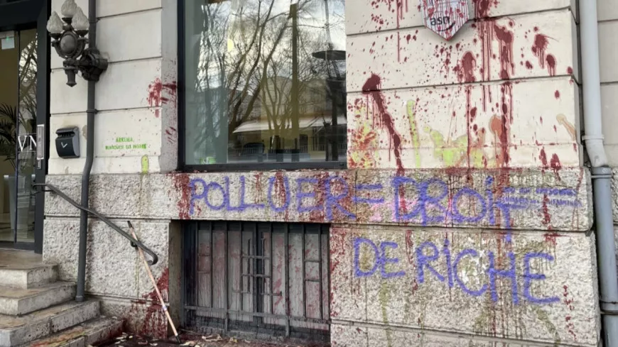 Lyon : le maire du 6e dénonce les dégradations commises par des activistes écologistes sur l'immeuble Lugdunum