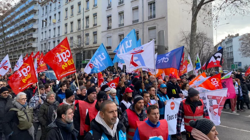 Réforme des retraites : entre 8000 et 20 000 manifestants ce jeudi, la mobilisation faiblit à Lyon