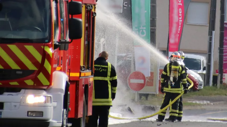 Lyon : une école évacuée après un départ de feu dans un immeuble à Confluence