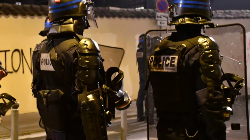 Lyon : un poste de police attaqué ce jeudi soir