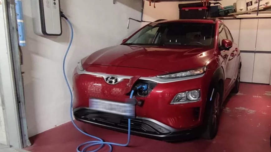 Lyon : une copropriété se dote de bornes de recharge individuelles pour voitures électriques