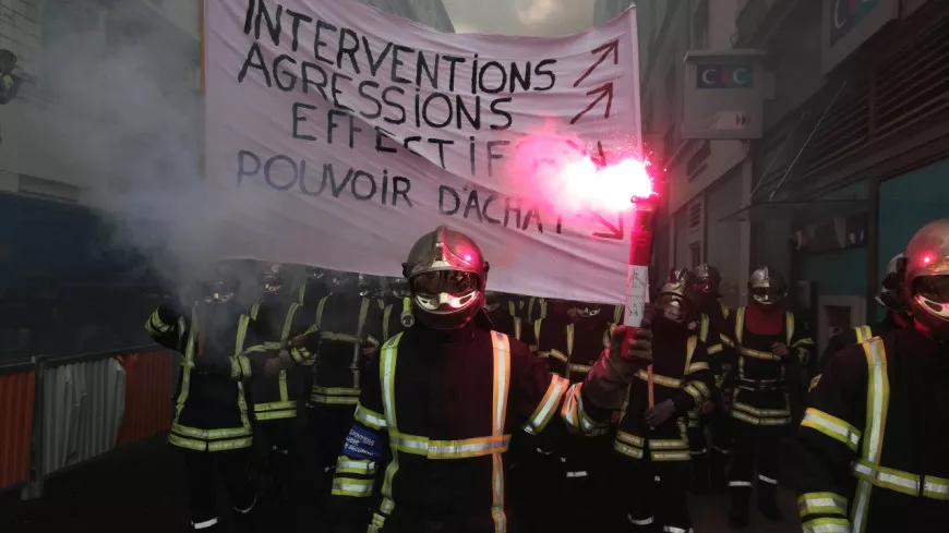Huit pompiers agressés au mois de mai dans le Rhône : “on est complètement impuissants”
