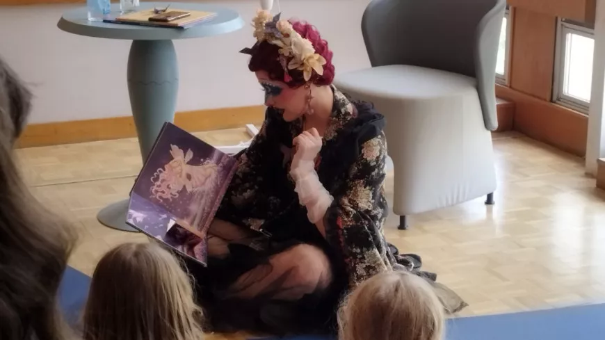 Drag-queens à la mairie du 9e arrondissement de Lyon : séance de lecture pour enfants sans accroc