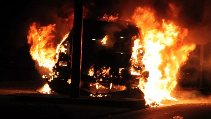 14 juillet à Lyon : une nuit plutôt "calme" avec quelques dizaines de véhicules incendiés