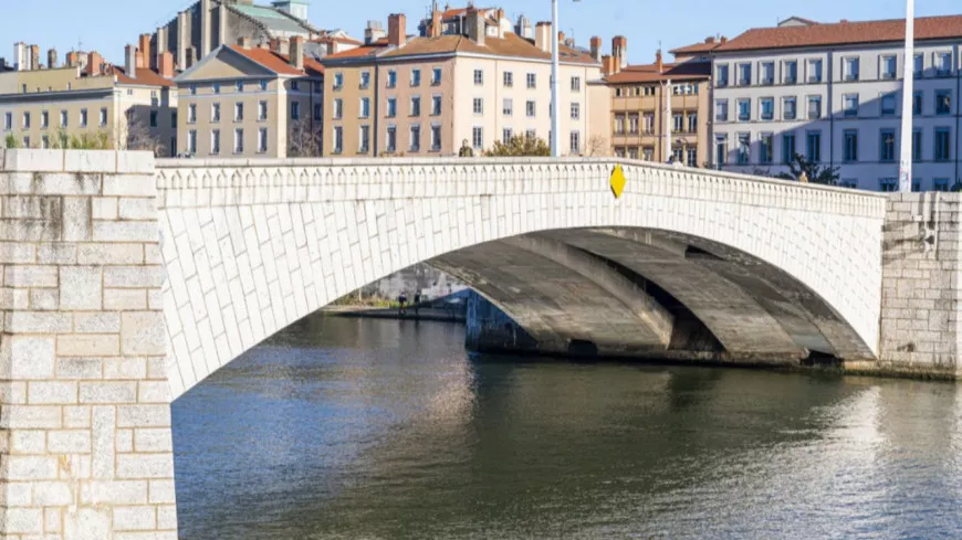 Lyon : le pont Bonaparte rouvert à la circulation à partir de lundi