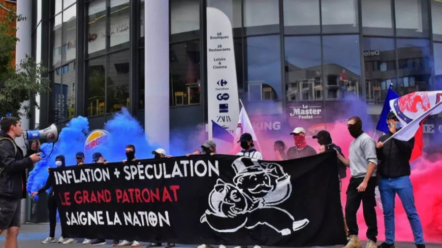 Lyon : l'ultra-droite manifeste à la Confluence contre "le grand patronat"