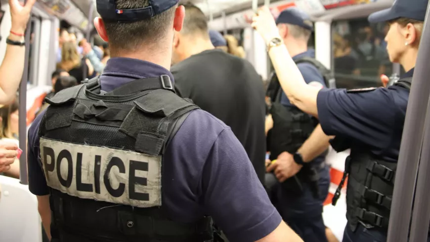 Lyon : il boxe un homme dans le métro sans aucune raison