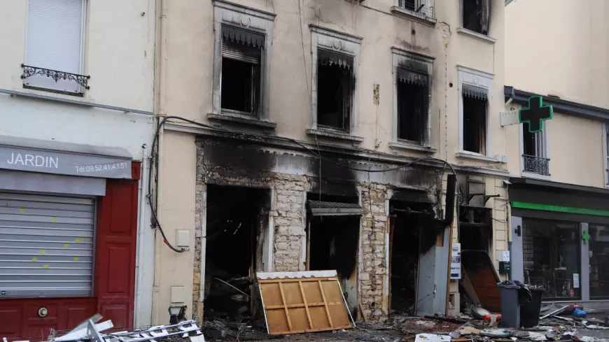 L’incendiaire de la route de Vienne à Lyon plus lourdement condamné en appel en Tunisie