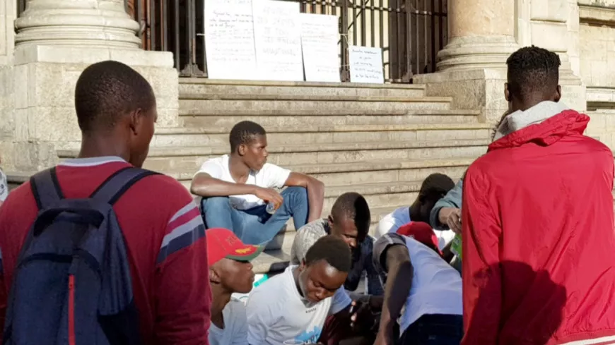 Lyon : des élus veulent instaurer une "présomption de minorité" pour tous les mineurs isolés