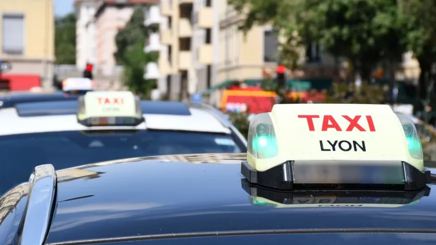 Opération escargot des taxis ce lundi à Lyon contre la sécurité sociale