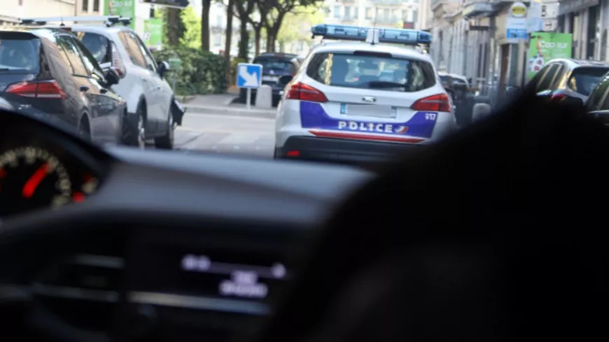 Près de Lyon : il cherche à fuir la police, sa voiture fait des tonneaux