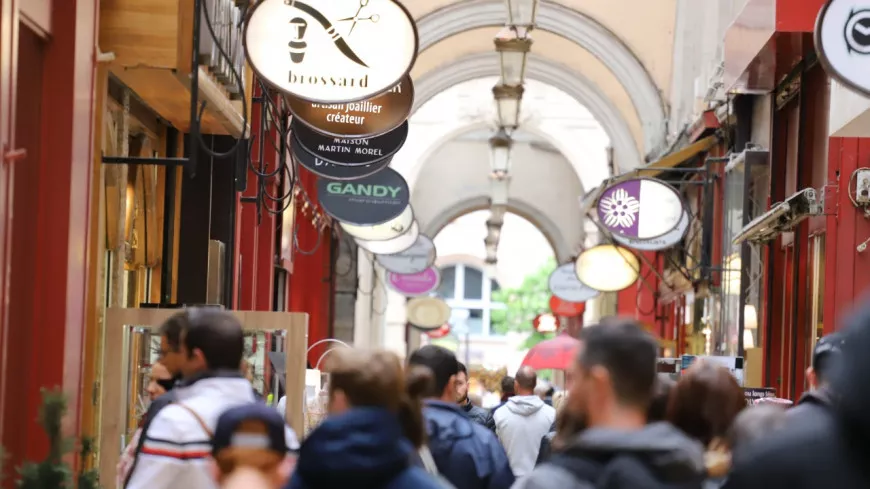 Lyon : le magasin de parapluies Crozet ferme ses portes