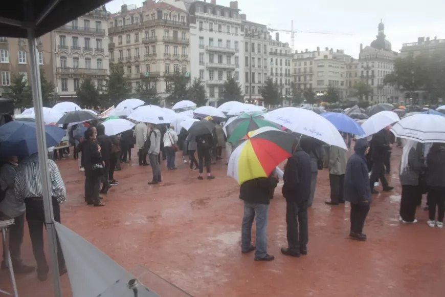 500 personnes réunies à Lyon pour l’accueil de réfugiés