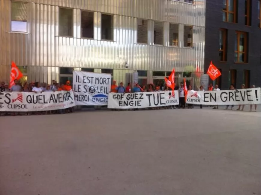 Manifestation à Lyon des salariés d’une entreprise de panneaux solaires