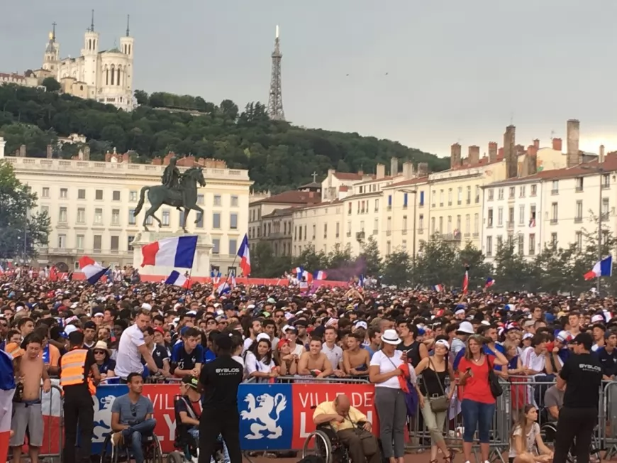 Lyon : la Fan zone remplie !