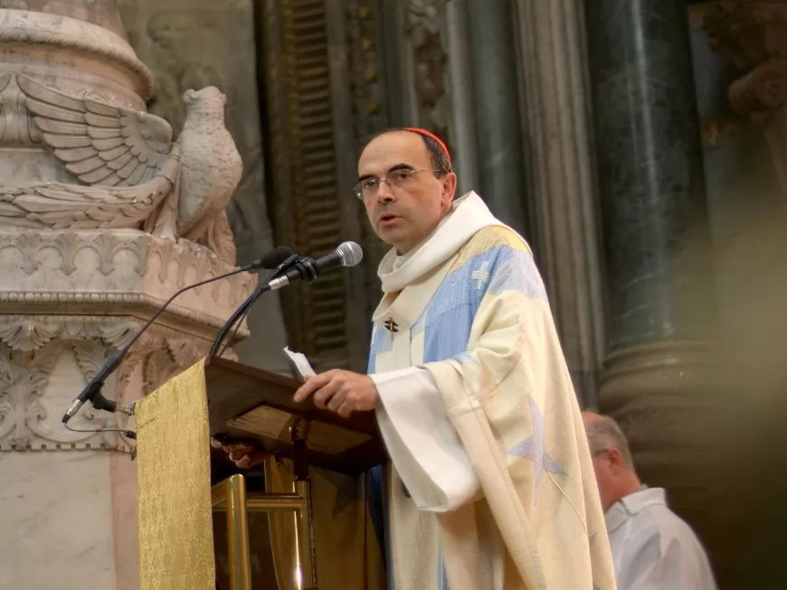 Assomption : Mgr Barbarin "pense à la France" et se tourne vers "les juifs et les musulmans"