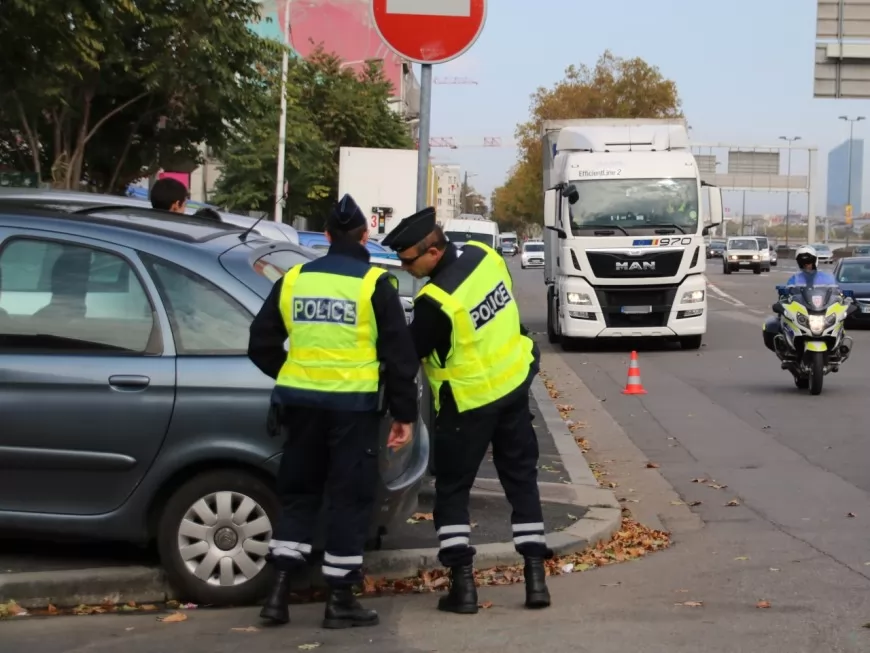 Vaulx-en-Velin : les policiers en grève pour disposer d'armes à feu