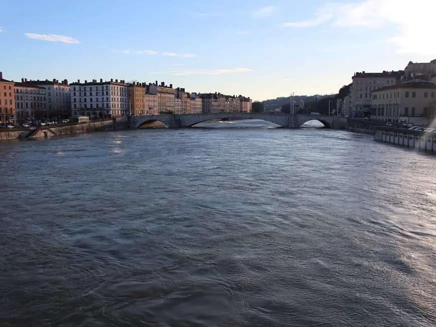 Rhône et Saône : une qualité de l'eau toujours en progrès mais des actions encore nécessaires