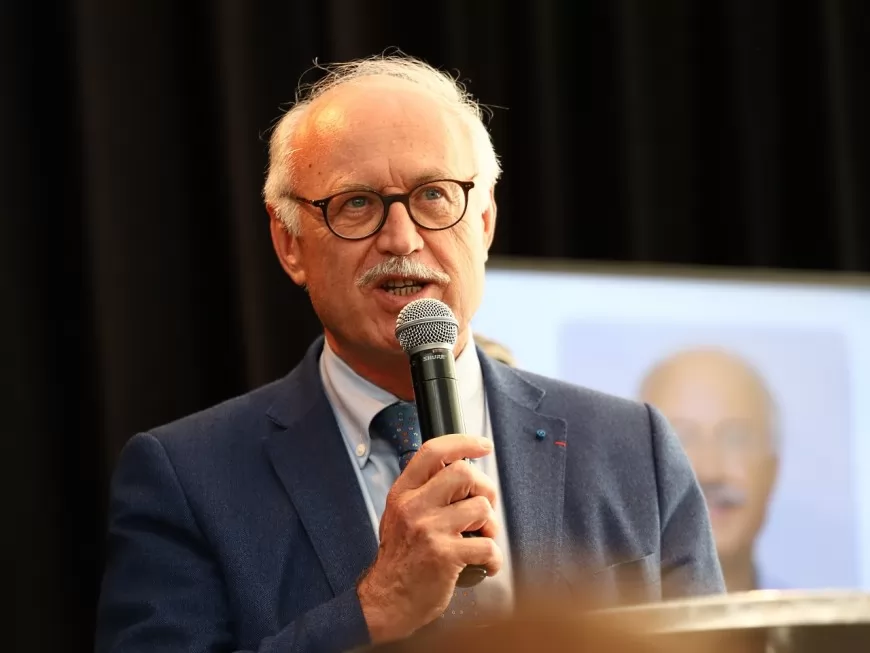 Alliance Collomb-LR : un "effondrement des valeurs" pour son ancien premier adjoint Jean-Louis Touraine