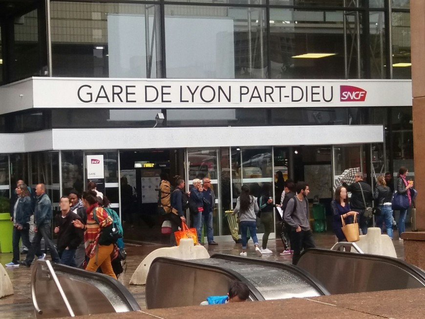Gr&egrave;ve &agrave; la SNCF : de l&eacute;g&egrave;res perturbations sur les TER &agrave; Lyon mardi