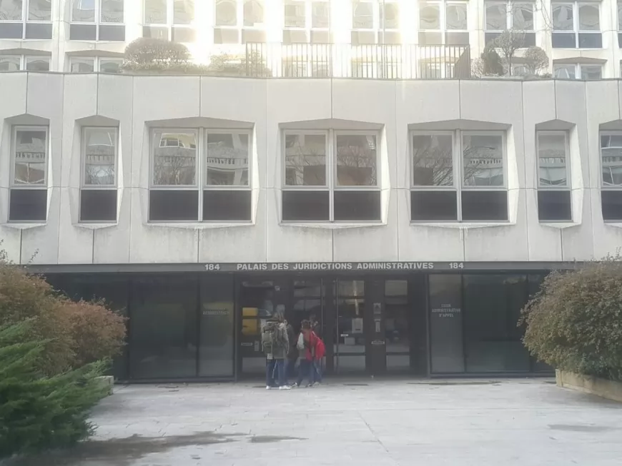 Les migrants de Lyon 2 jouent leur sort au Tribunal Administratif