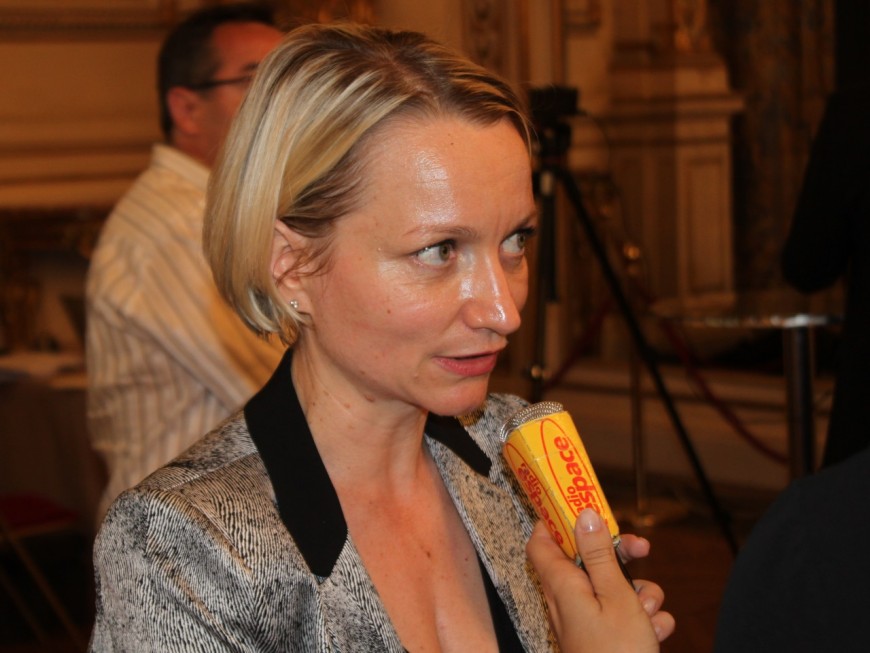 A Lyon, Caroline Collomb veille au silence dans les rangs de LREM
