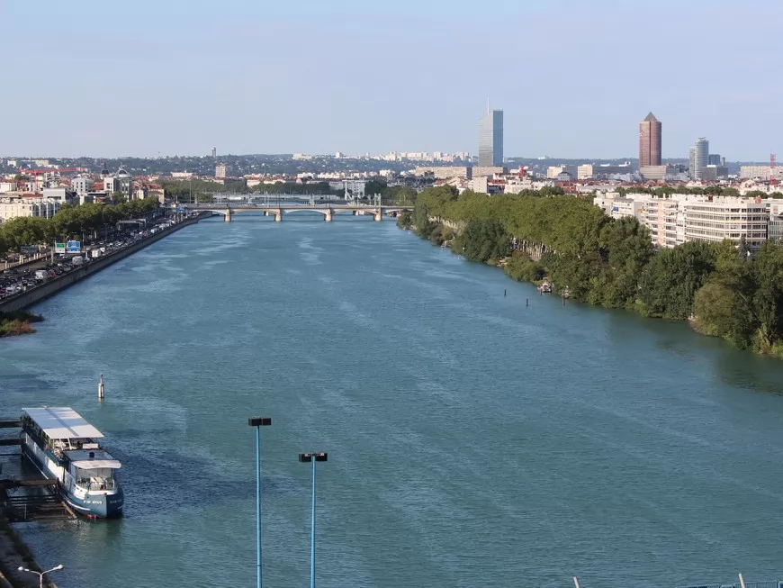 Le Rhône et la Saône en alerte jaune à Lyon