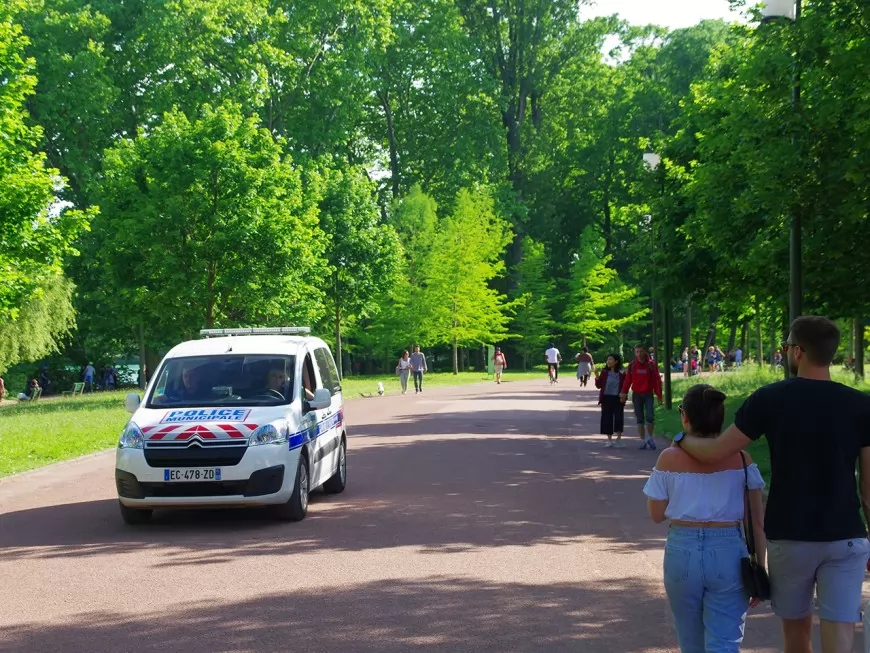 Lyon : il tente de se suicider au parc de la Tête d'Or
