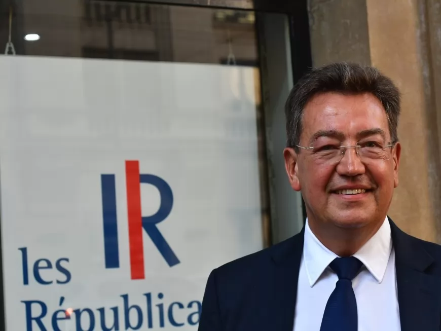 Retour programmé de Collomb à Lyon : "Un scandale d'Etat" pour Philippe Cochet