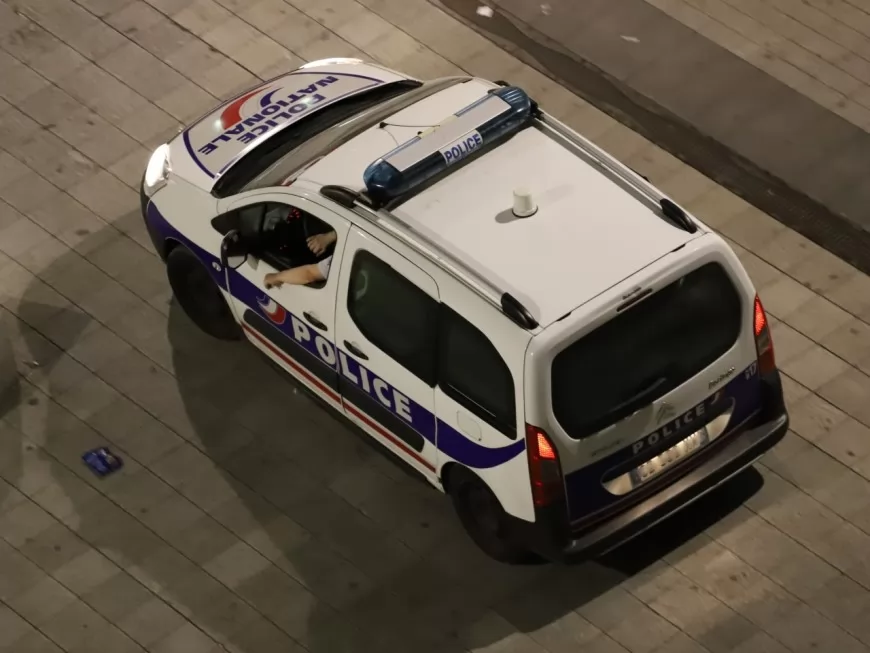Lyon : en soirée, ils lancent des projectiles sur les policiers