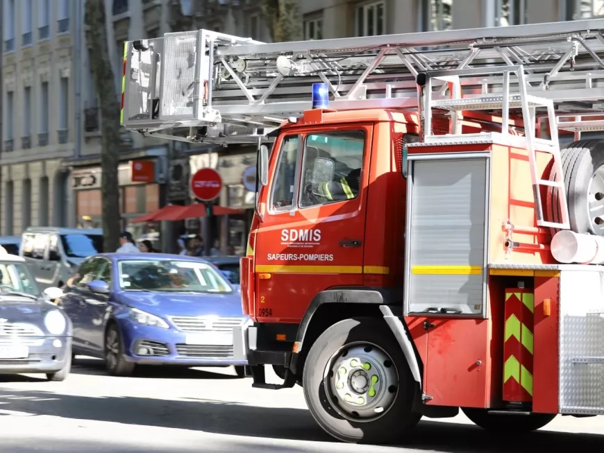 Lyon : des personnes évacuées et intoxiquées après un incendie dans le 8e