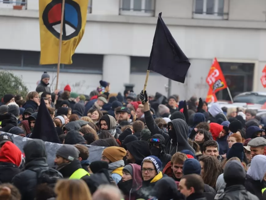 Lyon : il sera interdit de manifester en centre-ville ce samedi
