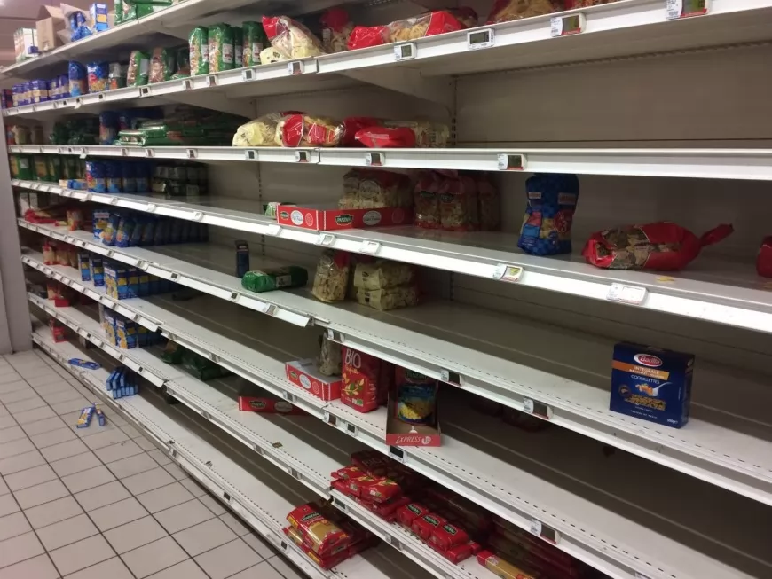 Coronavirus : les supermarchés de plus en plus dévalisés à Lyon