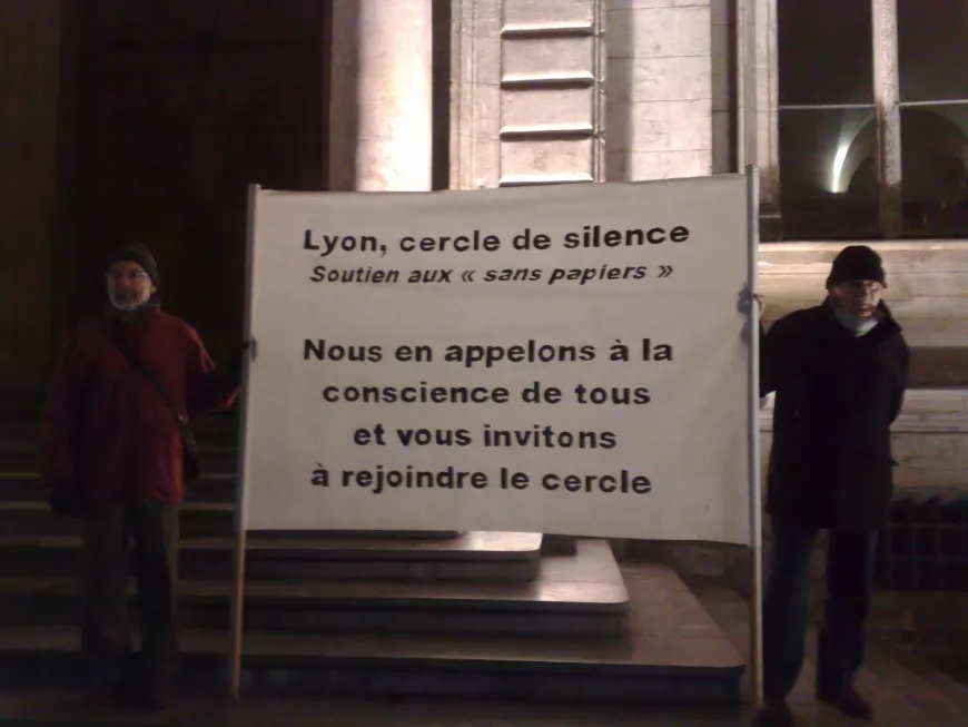 Lyon: ils militent depuis 2 ans pour les sans-papiers