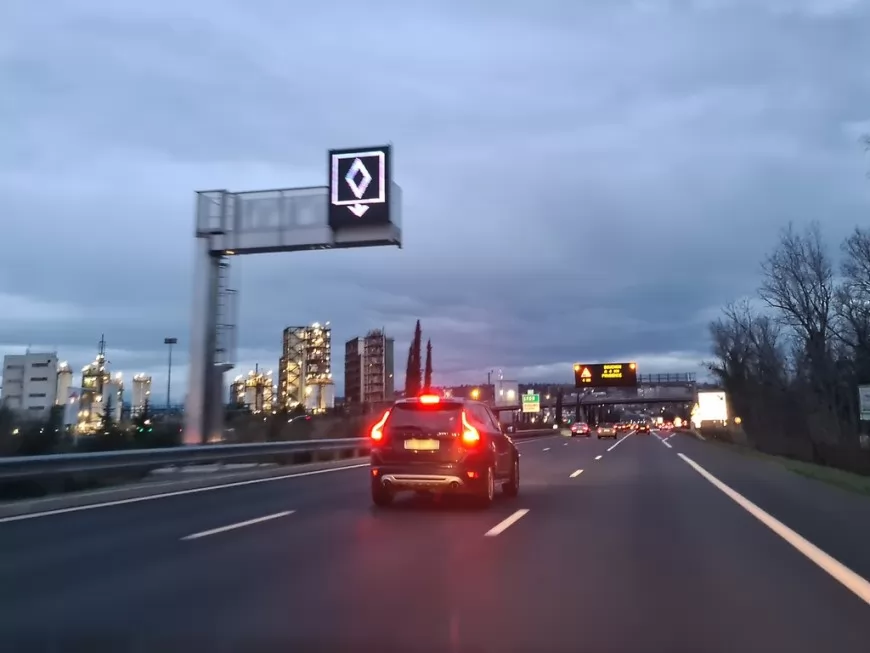 Lyon : la verbalisation débutera ce lundi sur les voies de covoiturage de la M6/M7