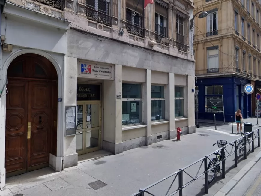Lyon : les parents d'élèves se mobilisent ce samedi contre la fermeture de l'école Lévi-Strauss