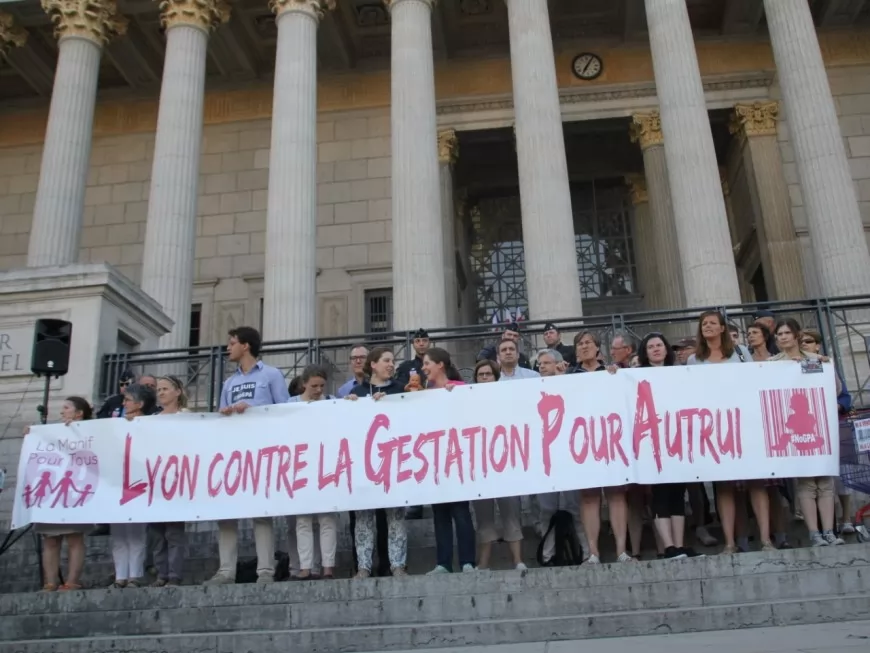 Lyon : 400 personnes ont manifesté contre la GPA