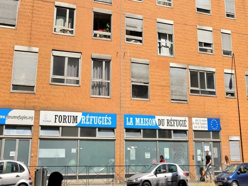 Lyon : un individu a fracassé la porte des locaux de Forum Réfugiés