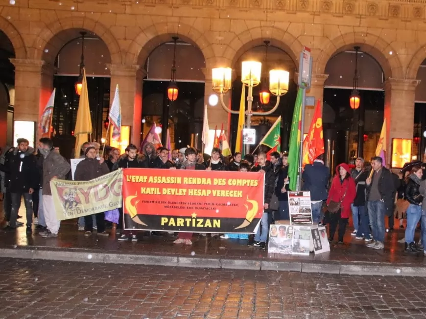 Lyon : une centaine de manifestants pour dénoncer le massacre de Kurdes