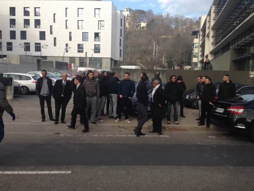 Lyon : les VTC prévoient une opération escargot vendredi